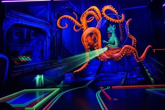 Schwarzlichthelden Minigolf
