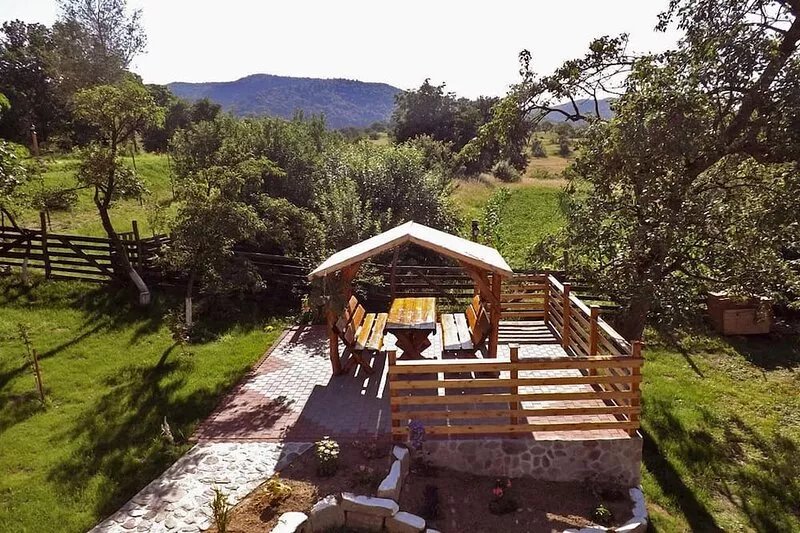 • VILLA ZOLLO • holiday cottage at the Carpathian foothills in Transylvania