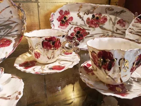 Porcelain Catbriyur
