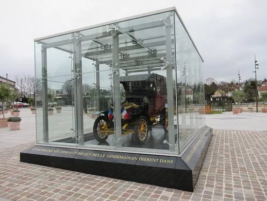 Taxi de la Marne