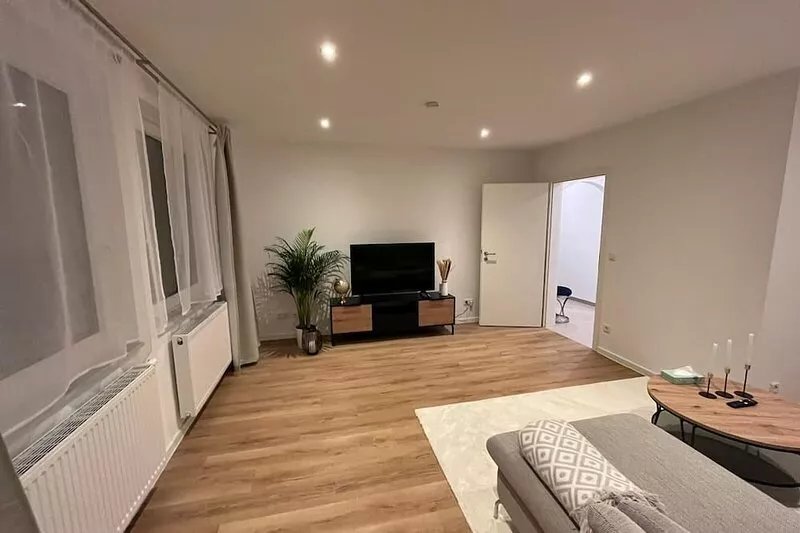 Bright, newly renovated TOP flat in a central location