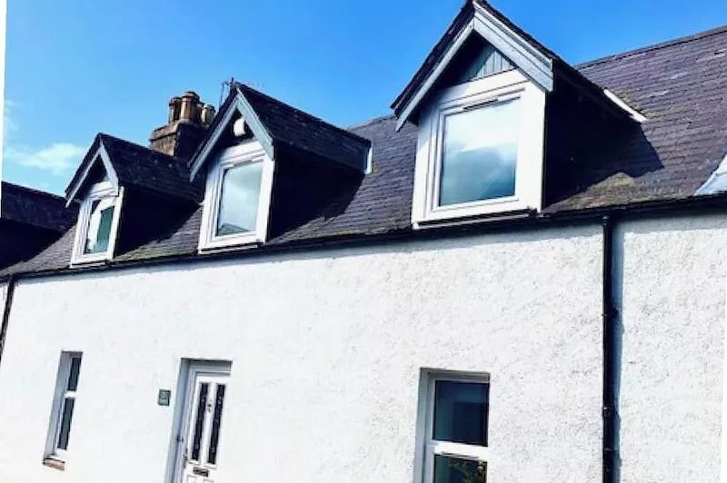 A charming bothy cottage, Located in the old heart of the village of Ballater.