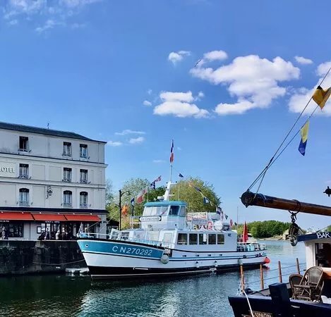 Bateau Aventura