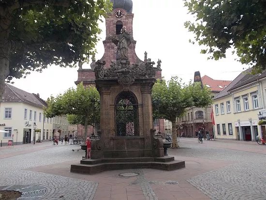 Johannes-Nepomuk-Brunnen