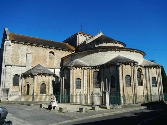 Eglise Saint-Hilaire Le Grand