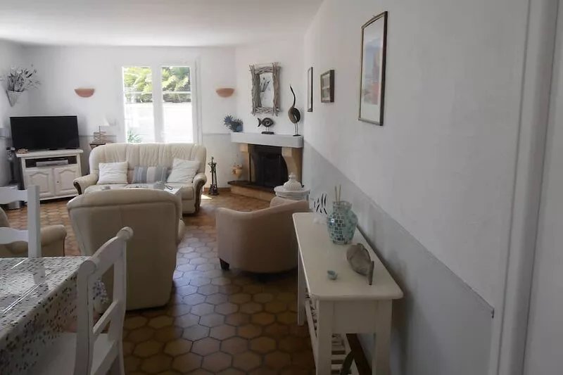 the castle of oléron, house 4 *, Center, port, beach on foot or by bike