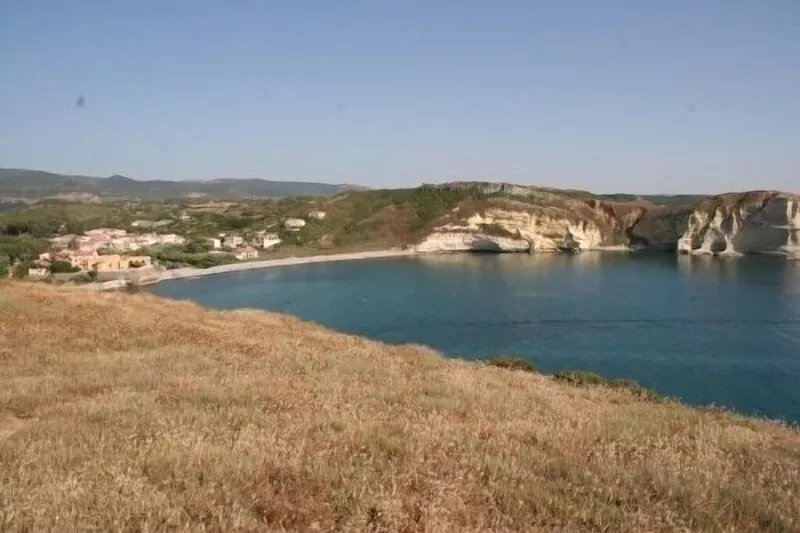 Modern renovated holiday home with panoramic terrace, close to sea and mountains