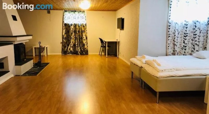 Airport B&B