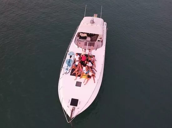 Reale Yacht Charter Versilia
