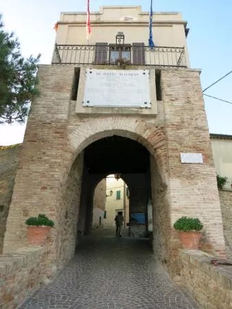 Castello di Fiorenzuola di Focara