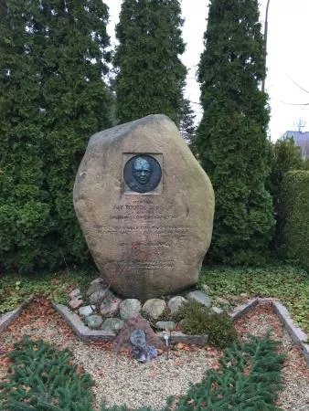 Mindesten Alf Tolboe Jensen