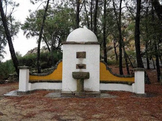 Fonte da Sra. Da Penha