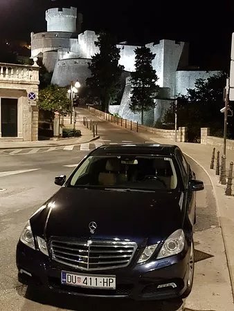 Dubrovnik taxi transfers and day tours