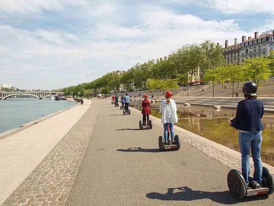 Lyon Segway Tour by ComhiC
