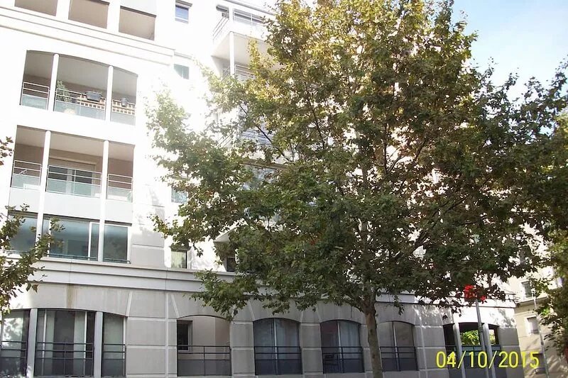 2-ROOM APARTMENT NEW RECENT FULLY EQUIPPED VERANDA