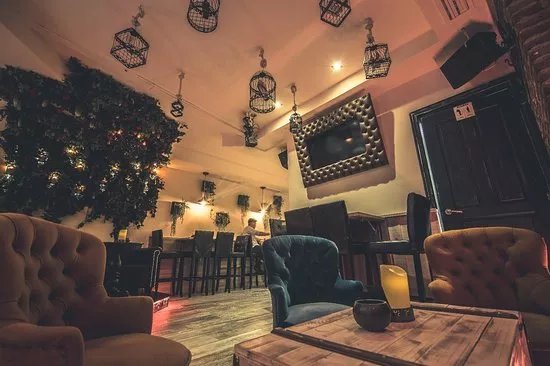 Vintage Cocktail Bar