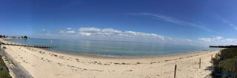 Pousse Le Portail Et Pose Toi Sur la Plage