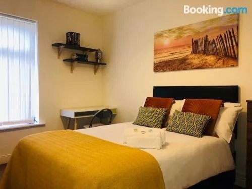 Townhouse @ Briggs Avenue Crewe