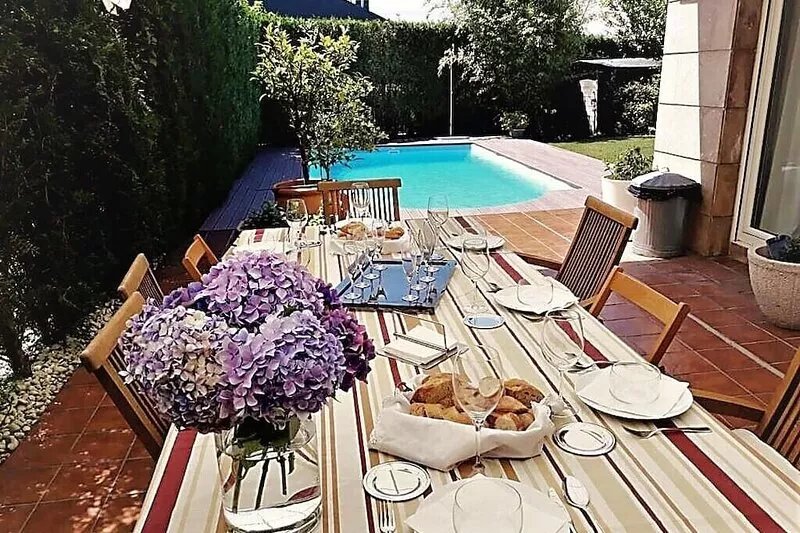 Beautiful Townhouse with Private Pool
