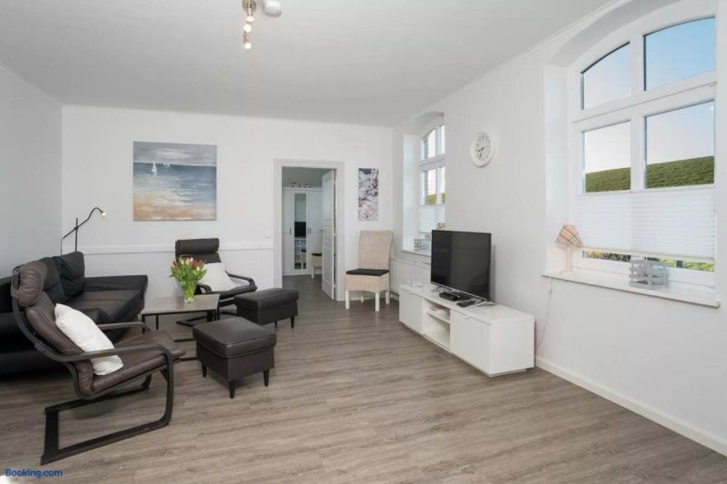 Ferienhaus Hemenswarft Direkt An Der Nordsee Mit Meerblick