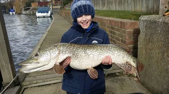 Fishing London - Charter and Guide Service