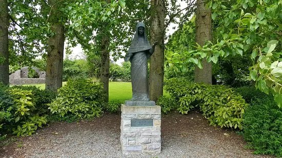 Maudlin Cemetery and Our Lady of Trim