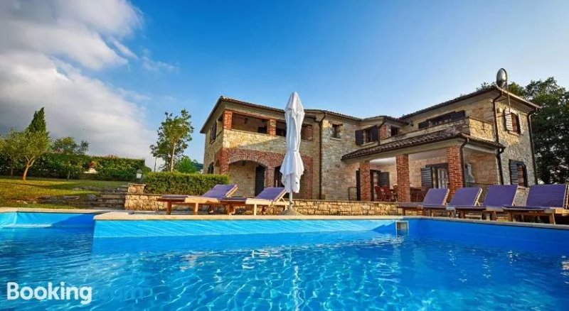 Villas Fabci by Istarski Dvori