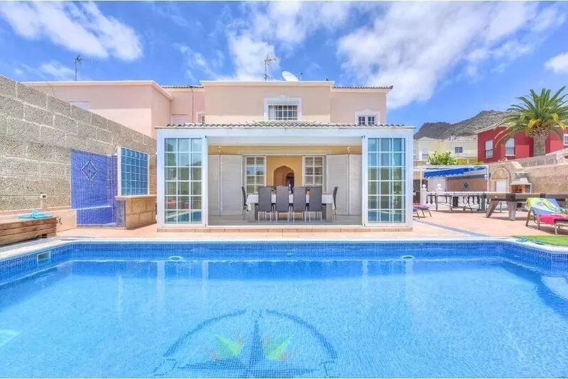 Villa Teide Sol with heated pool and air conditioning, Playa Fañabe, Costa Adeje