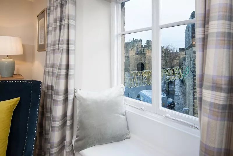 Castle Retreat, luxury 1-bed apartment right opposite Alnwick Castle