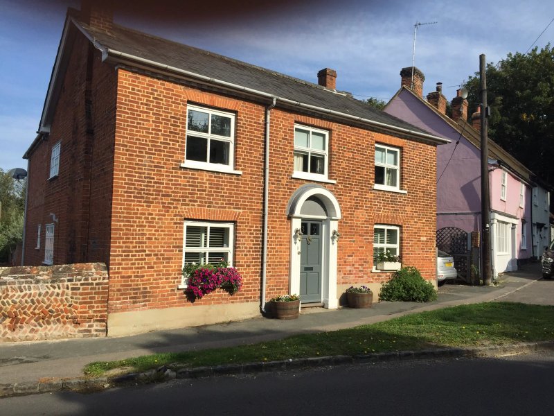 Hedingham Old Pottery