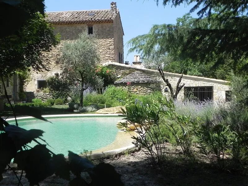 Charming apartment in the heart of Provence at the foot of Mont Ventoux
