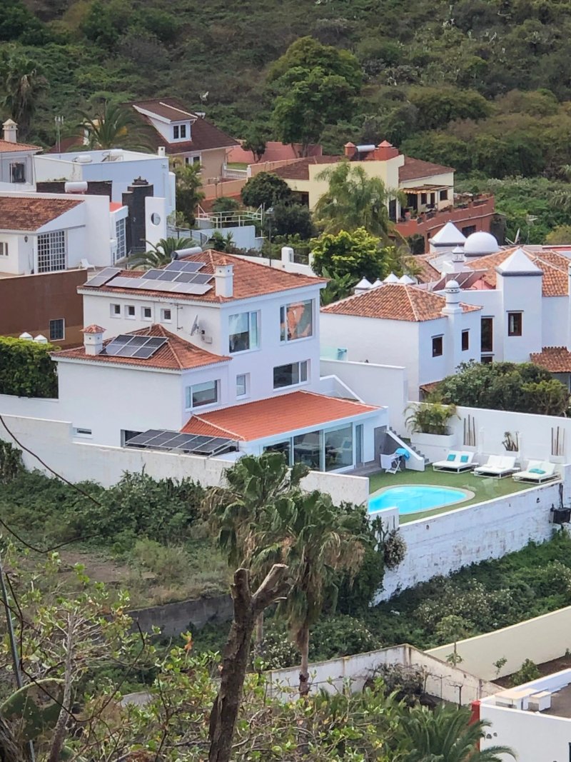 LUXURY HOLIDAY HOME IN EL SAUZAL