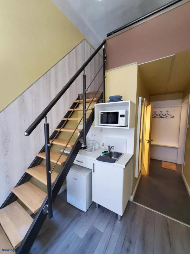 Economy Rooms and Apartments