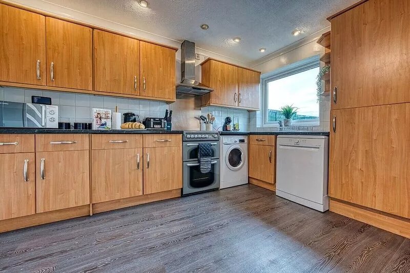 3bedrooms | Free Parking | Pet Friendly | Garden