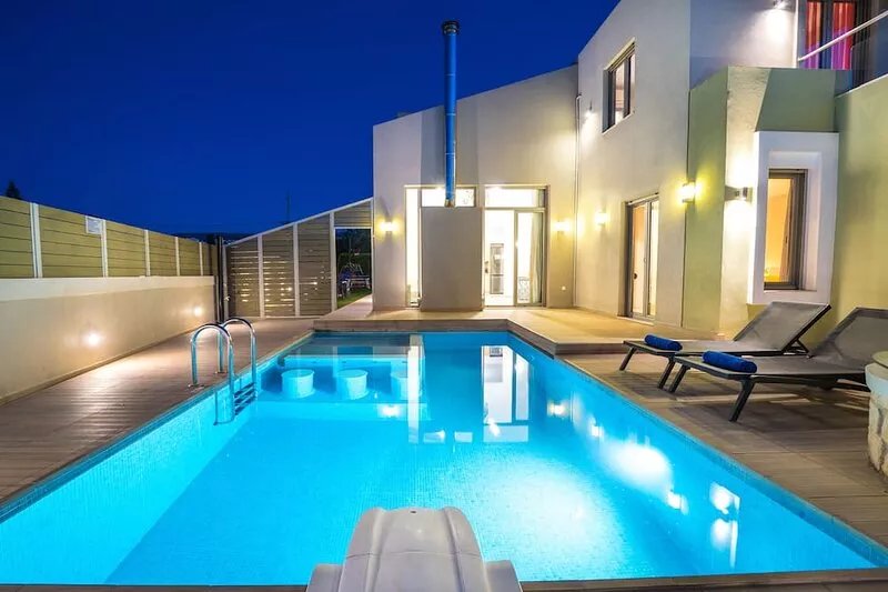 Luxury, Private, Spacious Villa with private gym, just 8km from Rethymno city!
