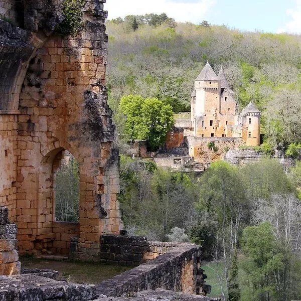 Restored Cottage in Berbiguières, a Classic Dordogne Village