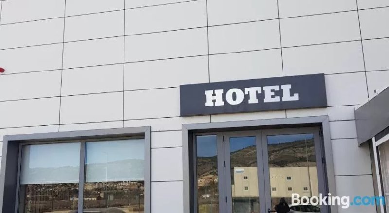 Hotel Onil