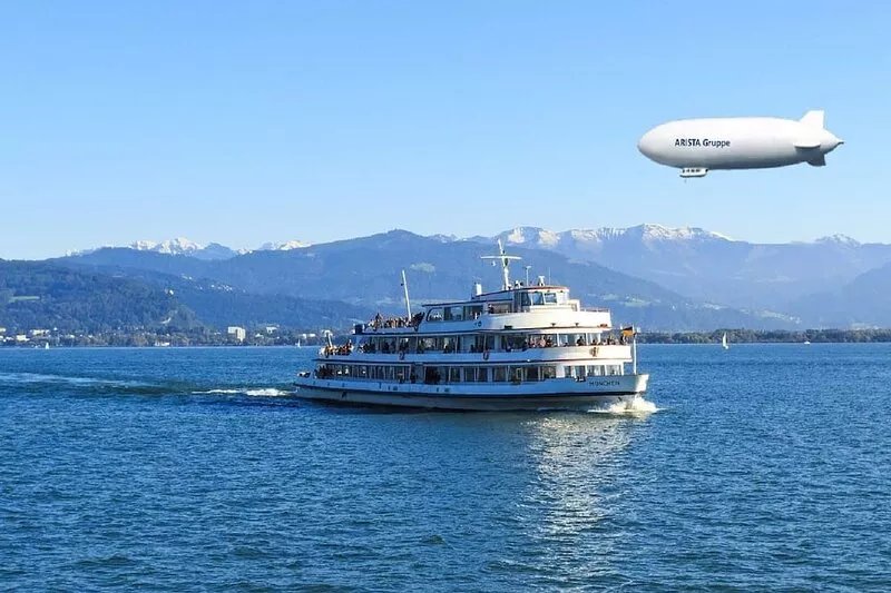 Enjoy a great holiday atmosphere right on the 'Swabian Sea'.