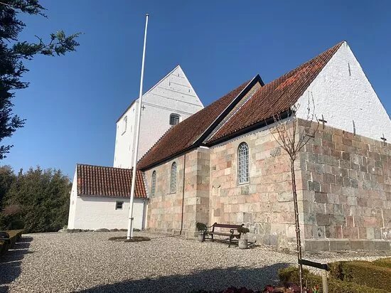 Tvede Kirke