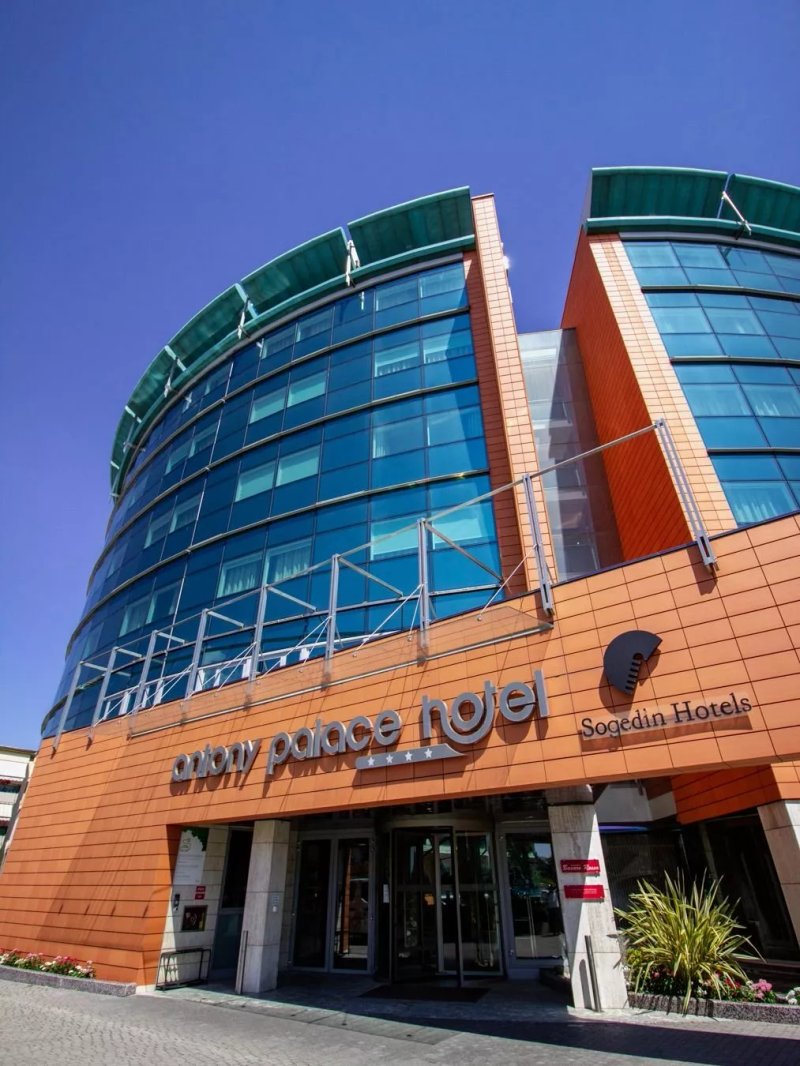 Antony Palace Hotel