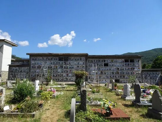 Cimitero Di Loro Ciuffenna