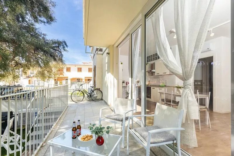 Bynos Apartments 100 meters from the beach