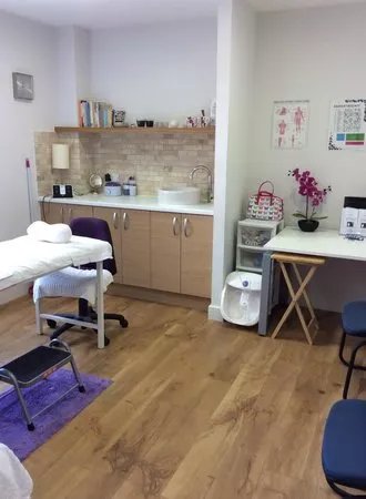 Holistic Massage & Beauty Treatments