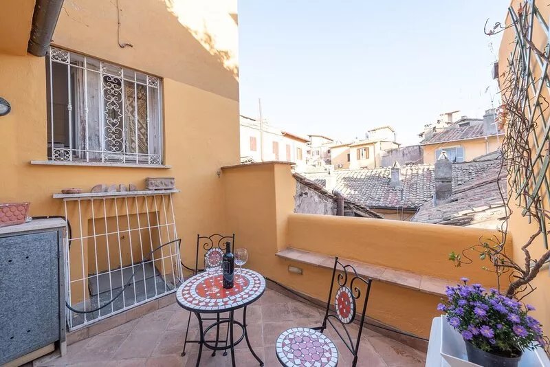 Stunning Campo De' Fiori apartment with Terrace