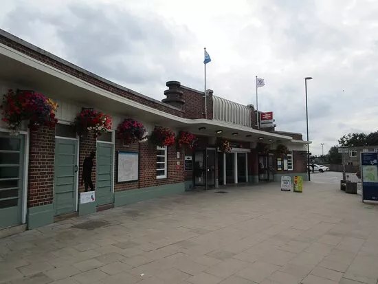 Horsham Railway Station