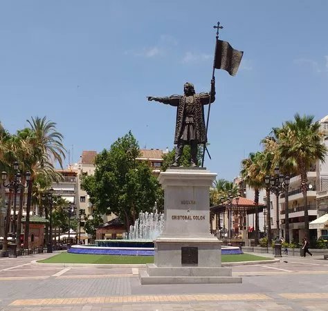 Plaza De Las Monjas