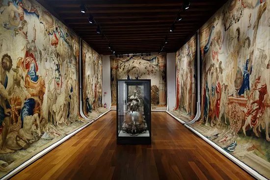Museo de Tapices de la Catedral