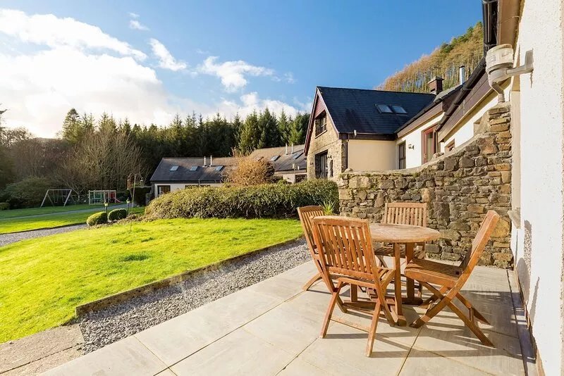 Walled Garden Mews 3 -  a mews cottage that sleeps 6 guests  in 2 bedrooms