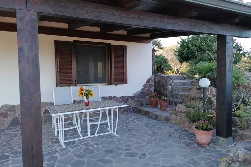 "Julia House," beautiful sea view (IUN P4152)