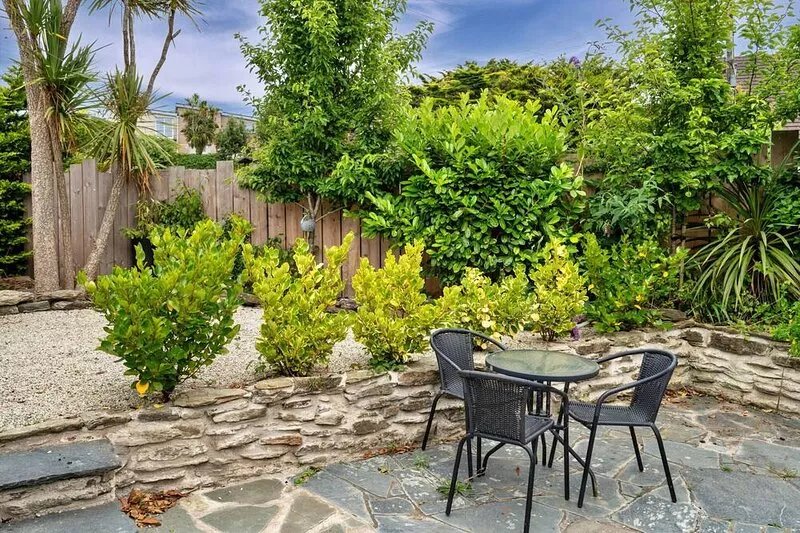 Finest Retreats | Porth Cottage